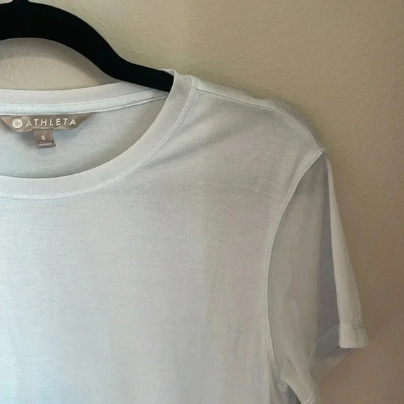 Athleta | Athletic T-Shirt, pale blue. Small. Good condition. - Picture 6 of 7